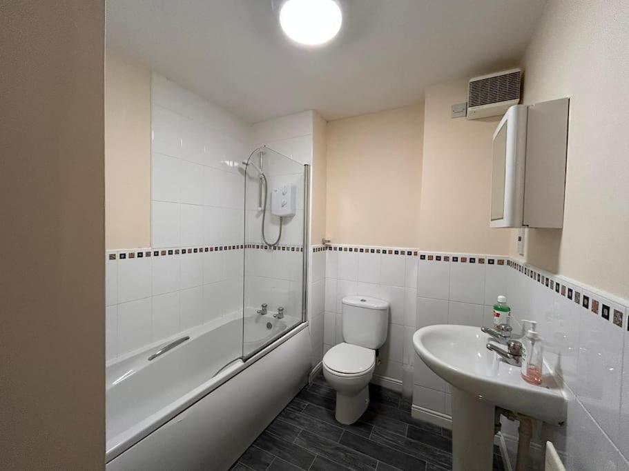 Vyna Place-close To Hospital Holiday home Nottingham