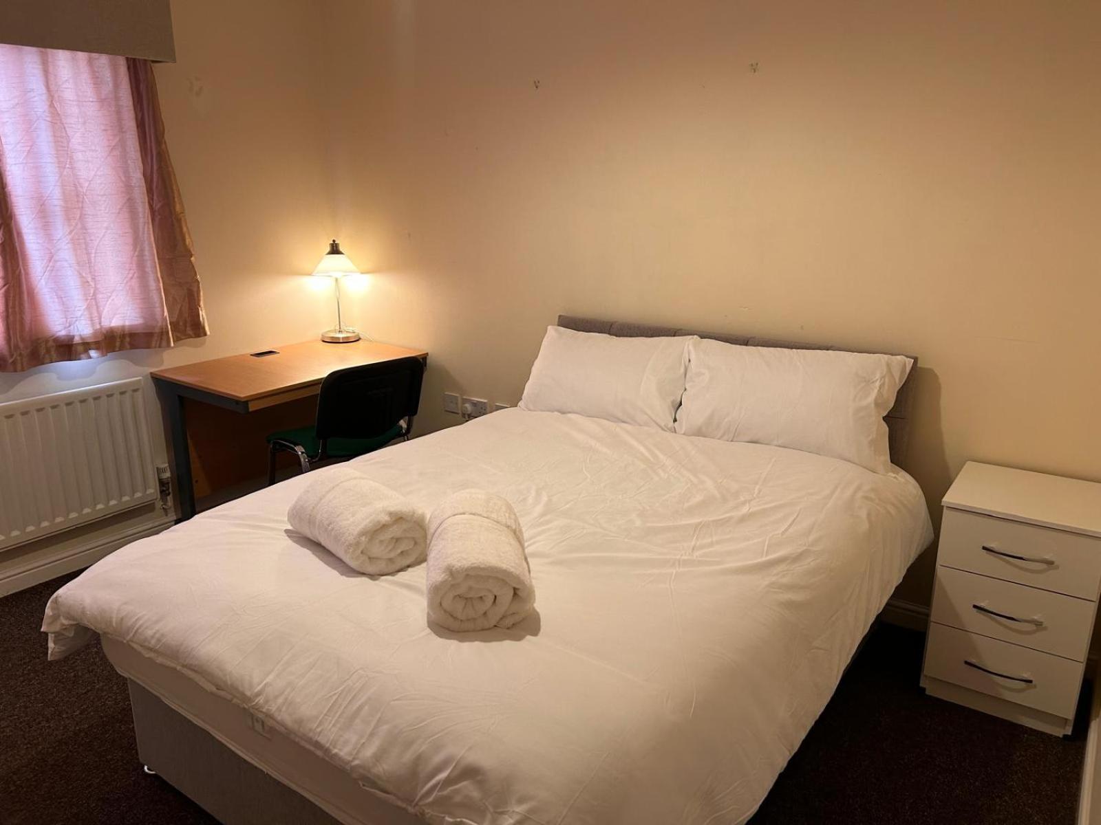 Vyna Place-close To Hospital Holiday home Nottingham
