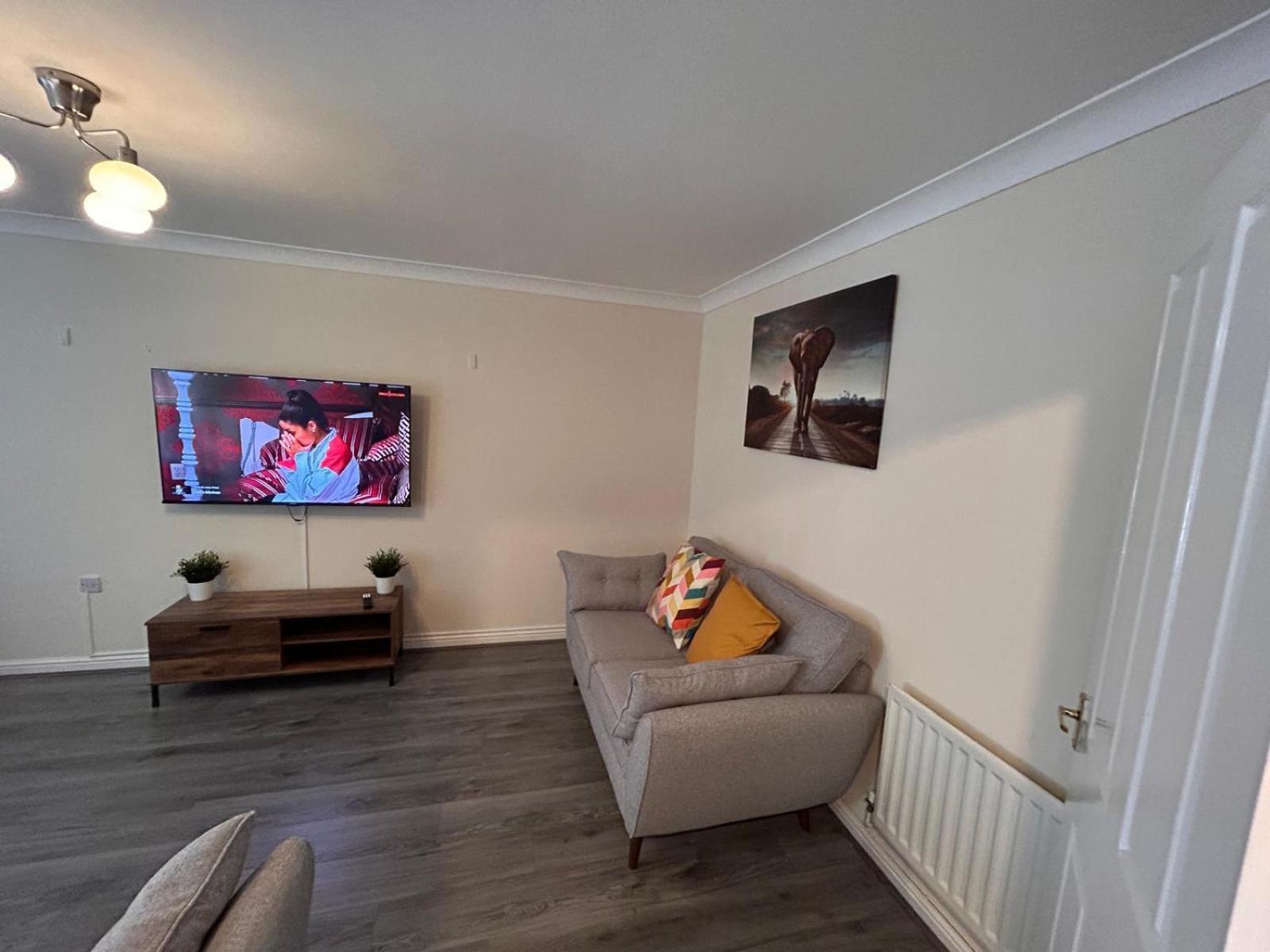 Vyna Place-close To Hospital Holiday home *