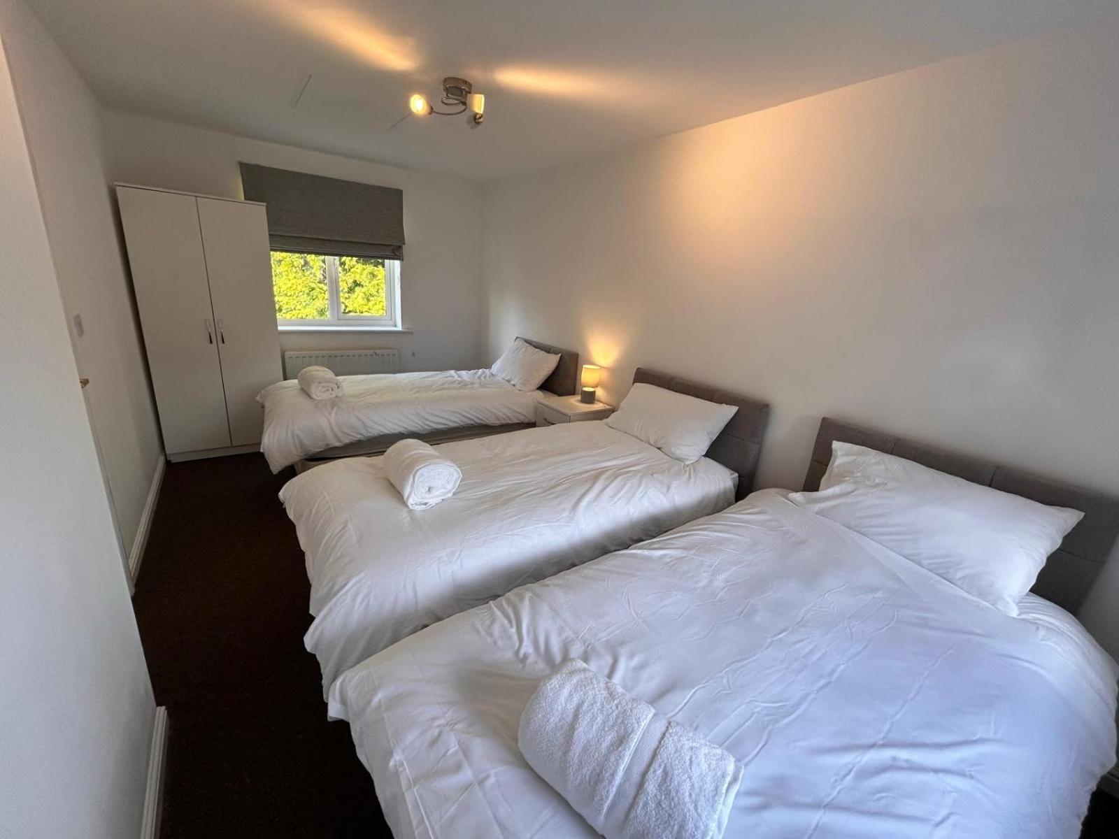 Vyna Place-close To Hospital * Nottingham