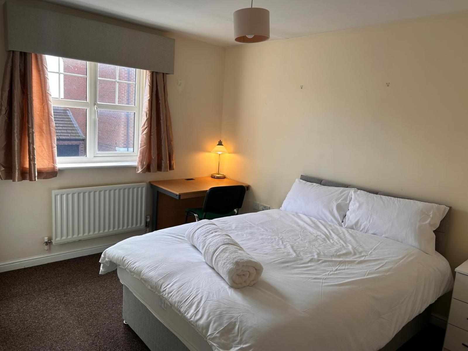 Vyna Place-close To Hospital